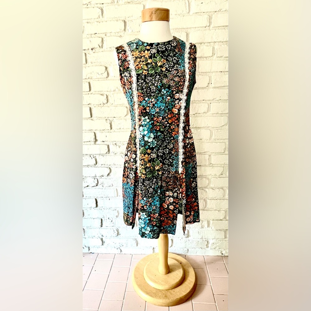 Vintage 70s Sears Fashions Floral Dress